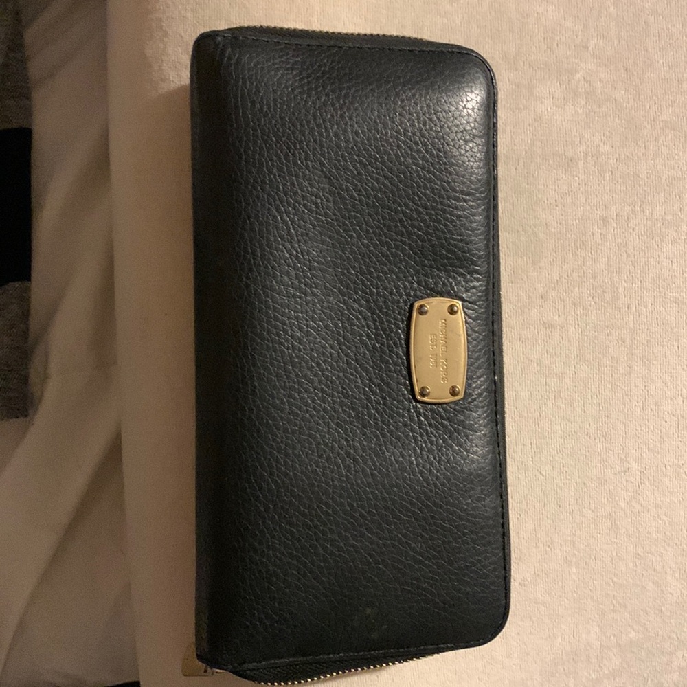 Michael Kors wallet black